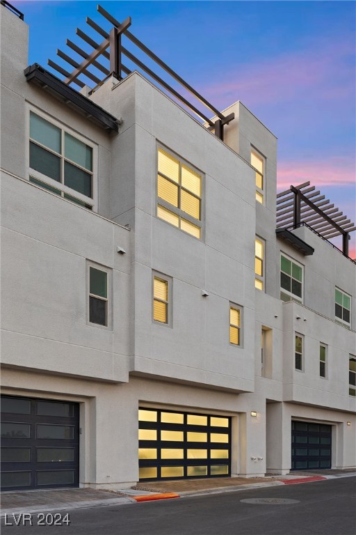 639 Sentinel Spire Street