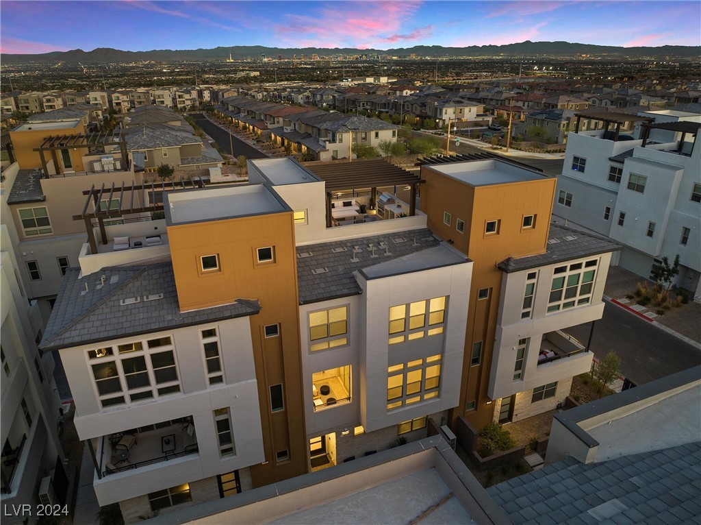 639 Sentinel Spire Street