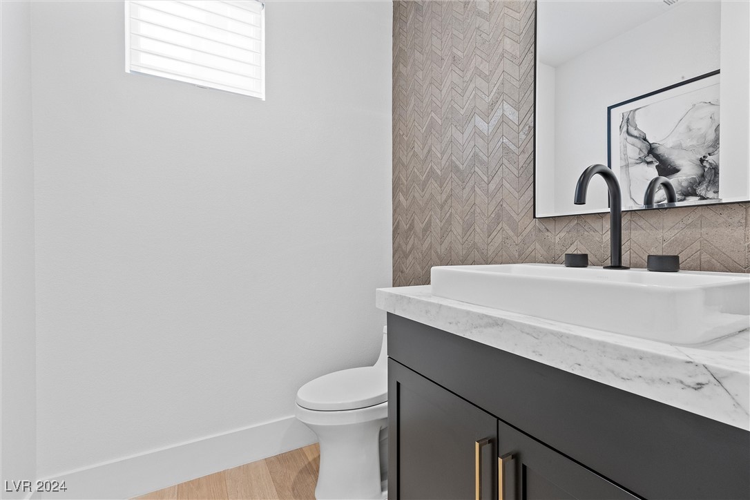 639 Sentinel Spire Street