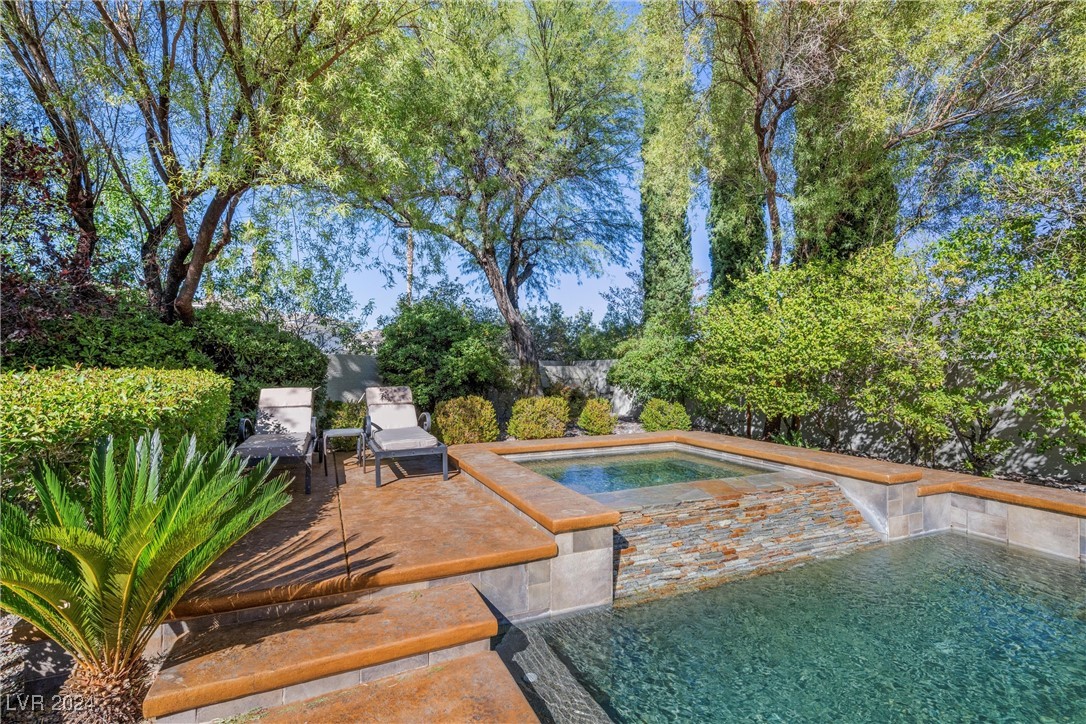 304 Royal Aberdeen Way