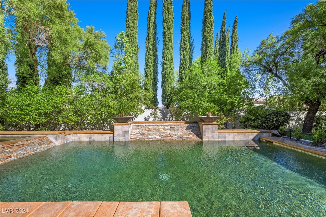 304 Royal Aberdeen Way