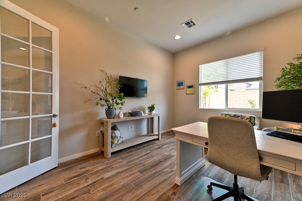 10972 Dixie Johnson Avenue