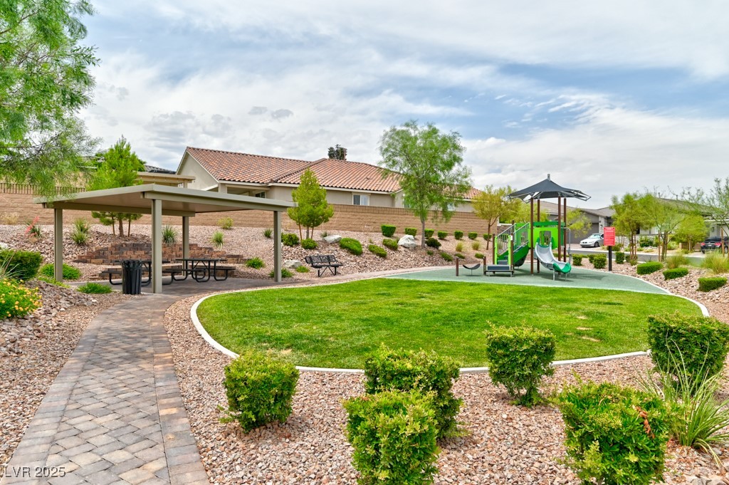 10972 Dixie Johnson Avenue