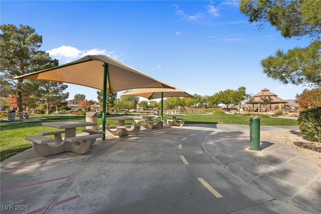 4331 Mesa Landing Avenue