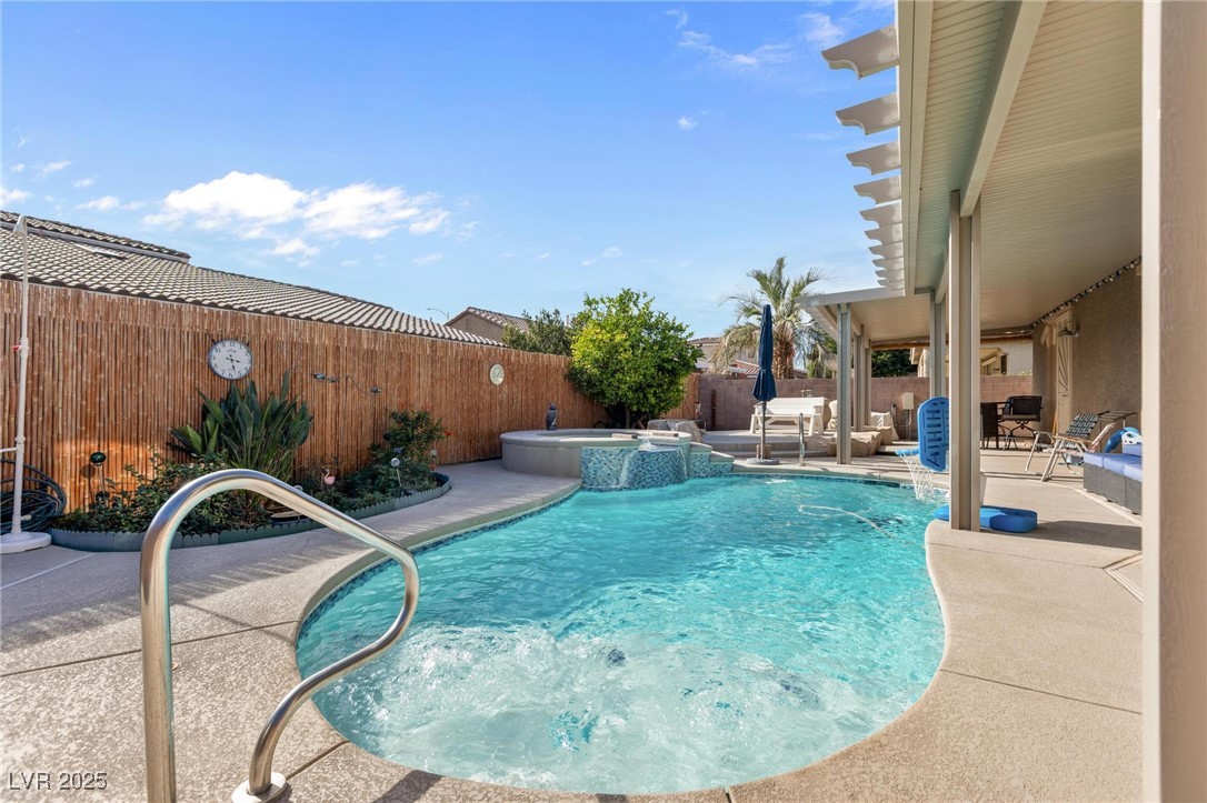 4331 Mesa Landing Avenue