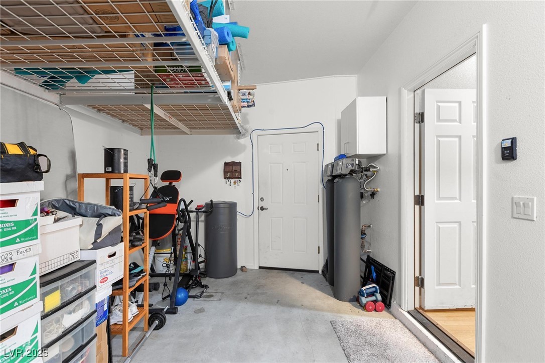 4331 Mesa Landing Avenue