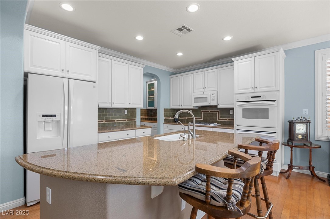 4331 Mesa Landing Avenue