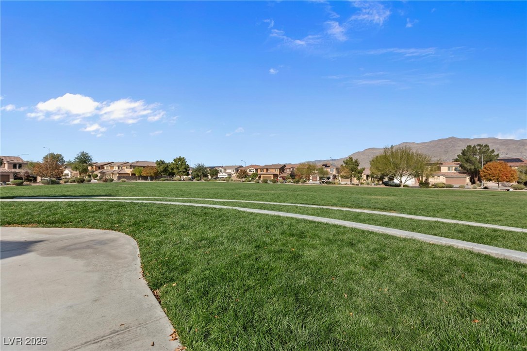 4331 Mesa Landing Avenue