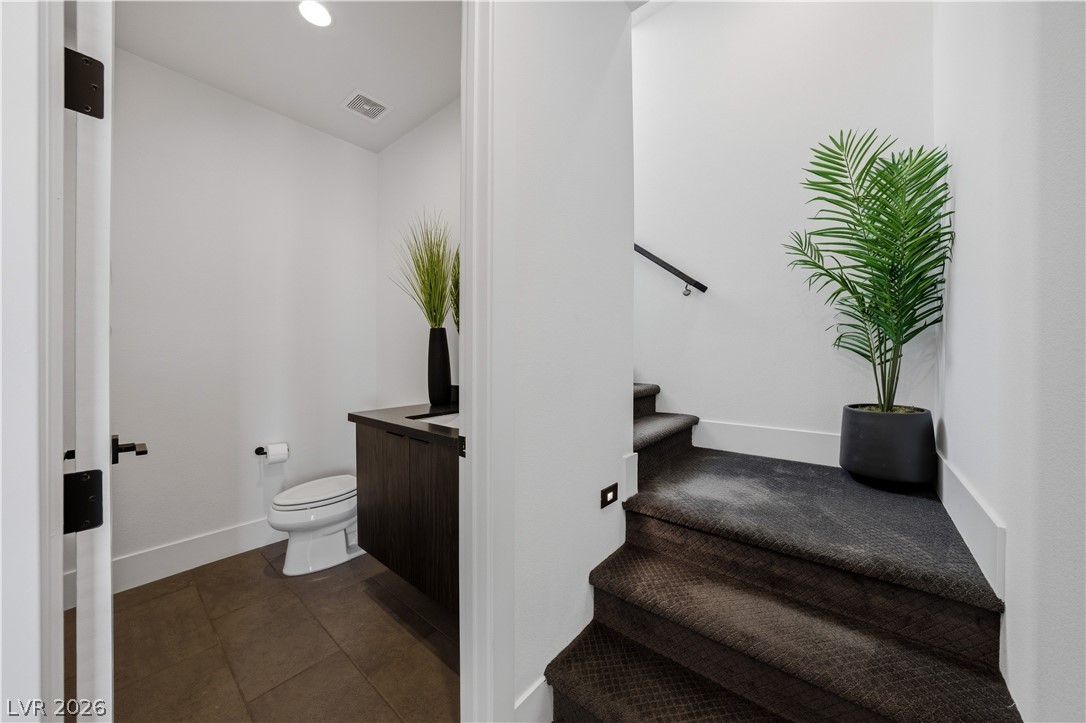 664 Sentinel Spire Street