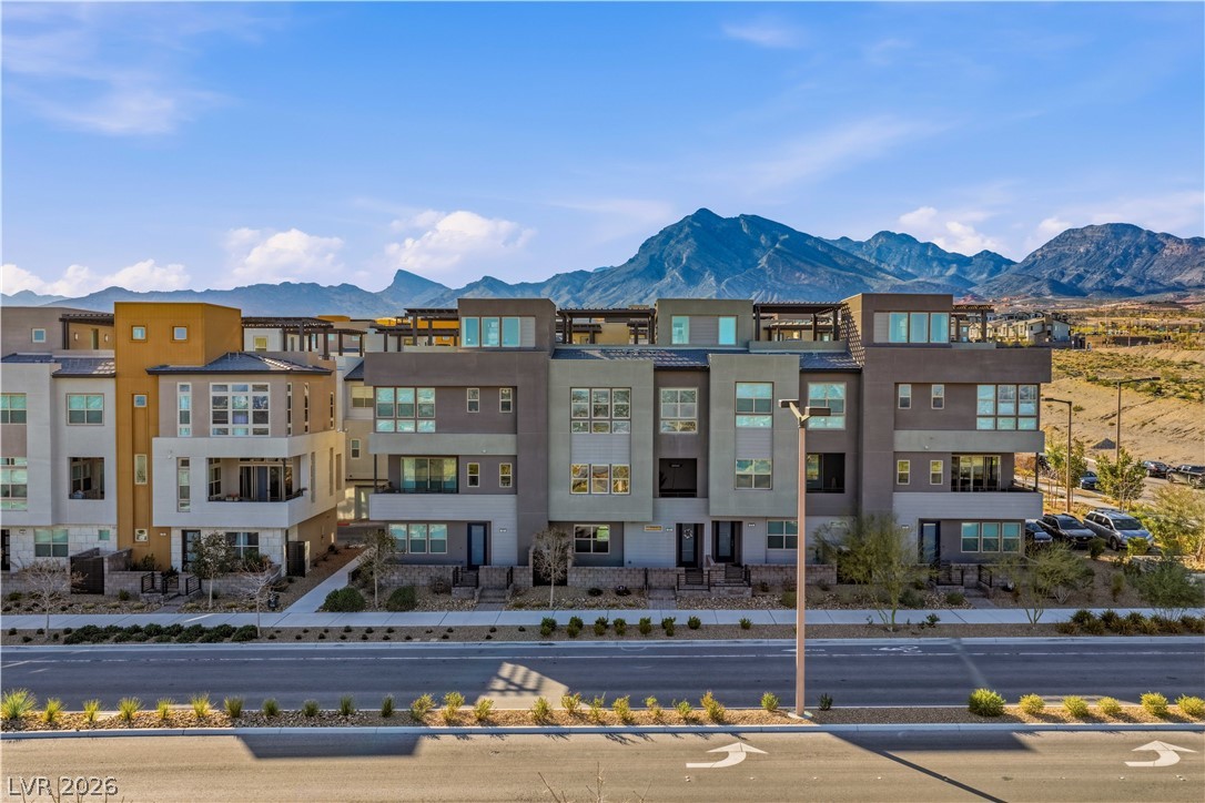 664 Sentinel Spire Street