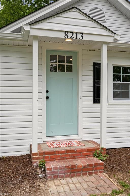 8213 Croaker RD