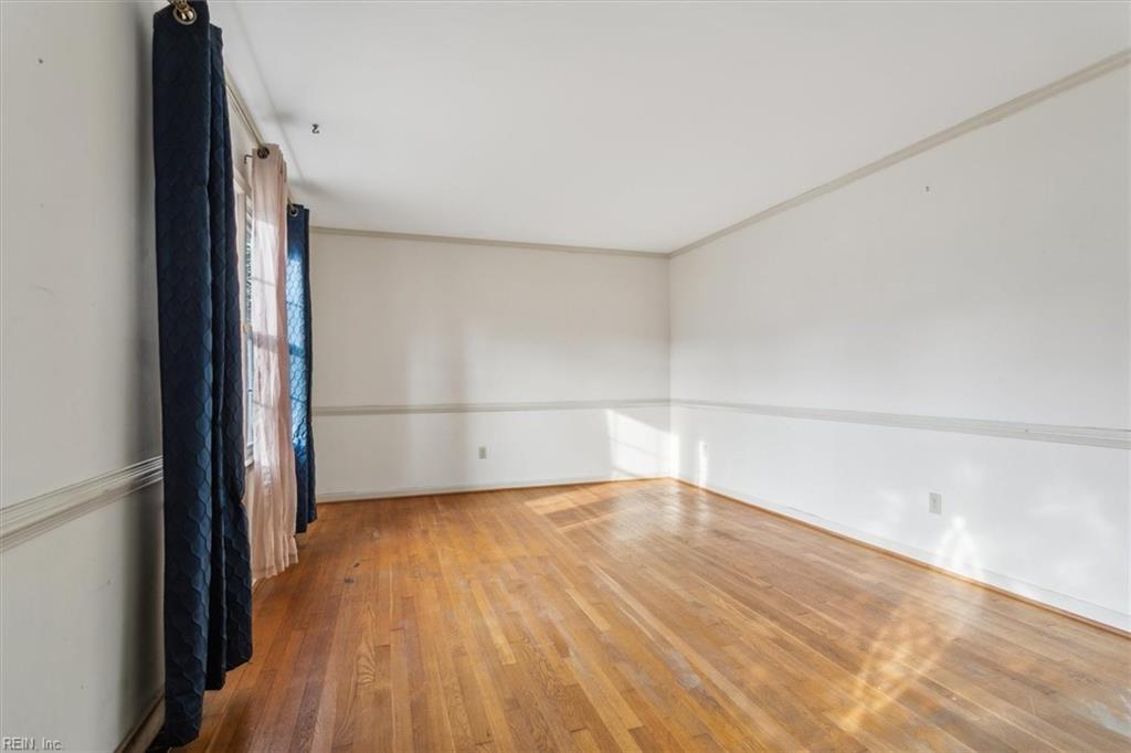 4015 Catesby Jones DR