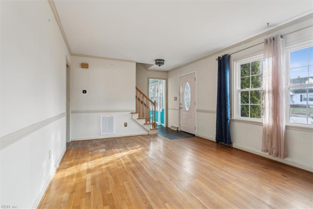 4015 Catesby Jones DR