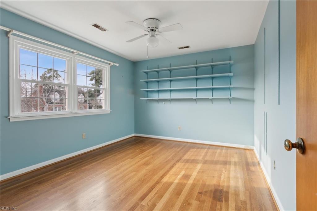 4015 Catesby Jones DR