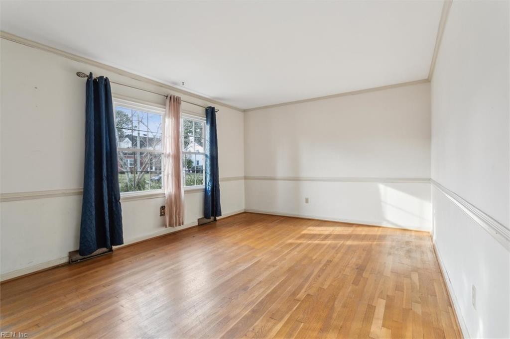 4015 Catesby Jones DR