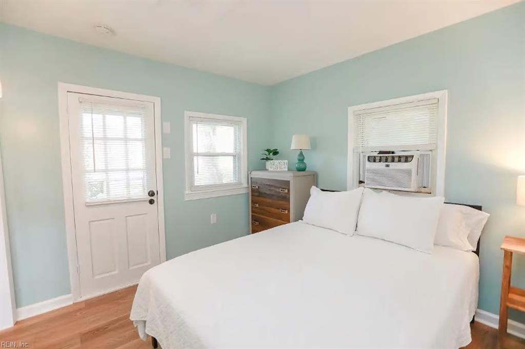 1711 E Ocean View AVE