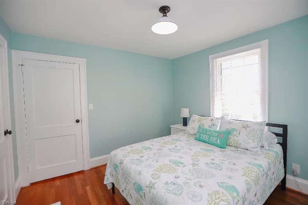 1711 E Ocean View AVE