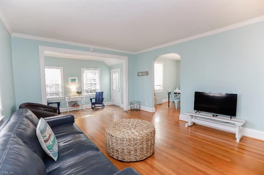 1711 E Ocean View AVE