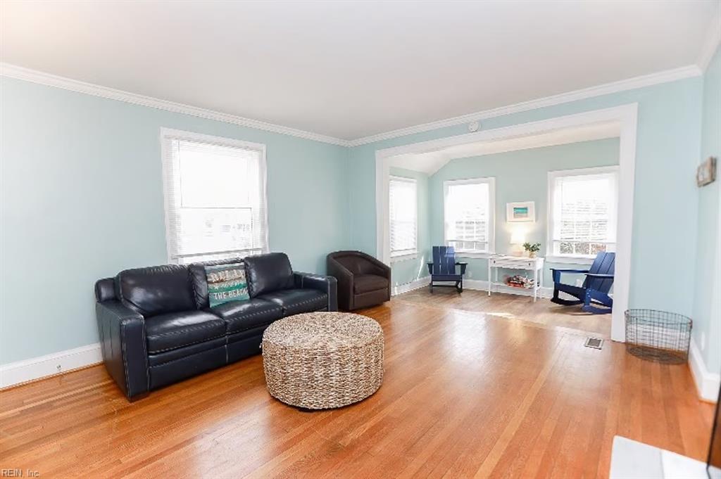 1711 E Ocean View AVE