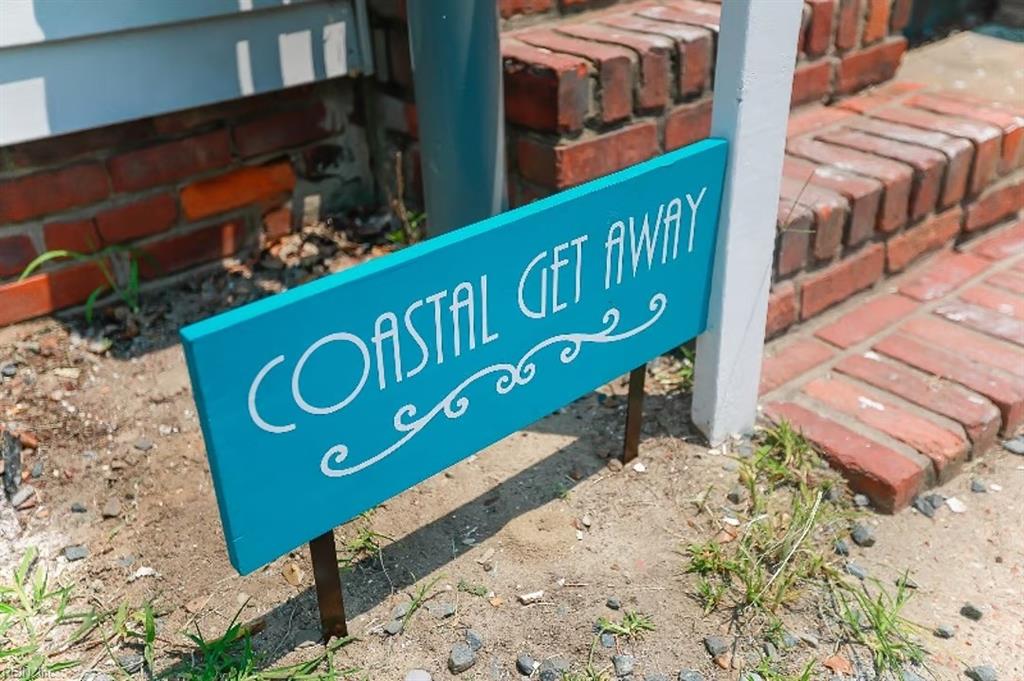 1711 E Ocean View AVE