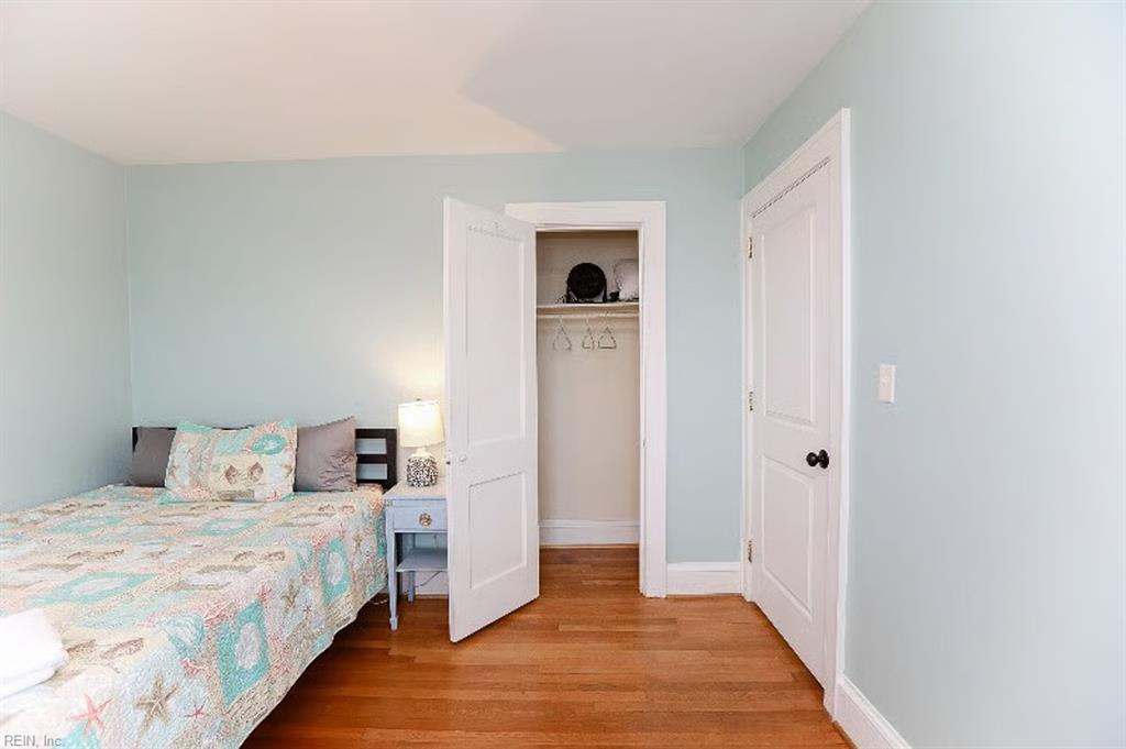 1711 E Ocean View AVE