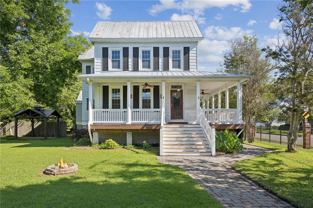 515 Beach Rd