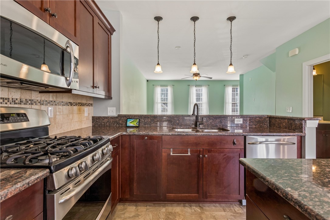 111 Laydon Way