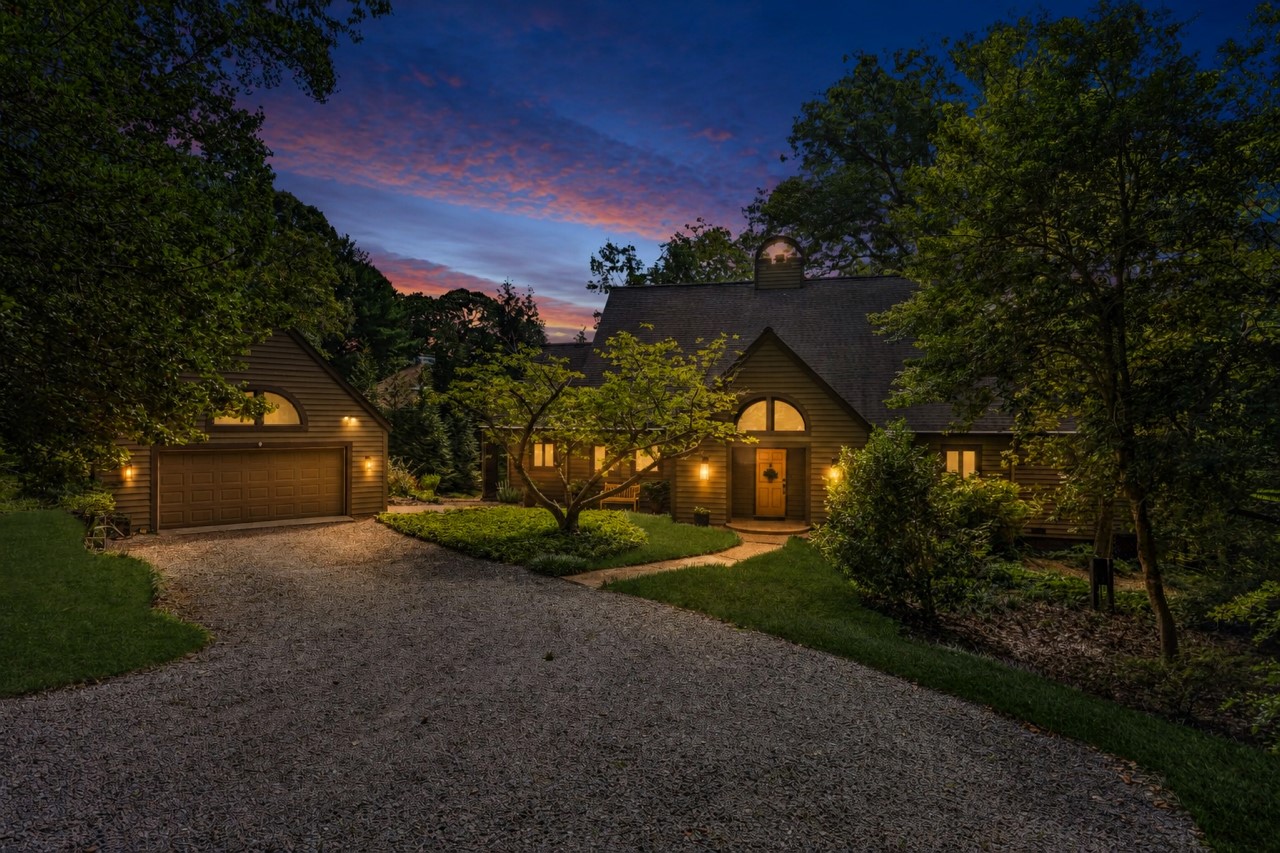 40 Heron Point Ln