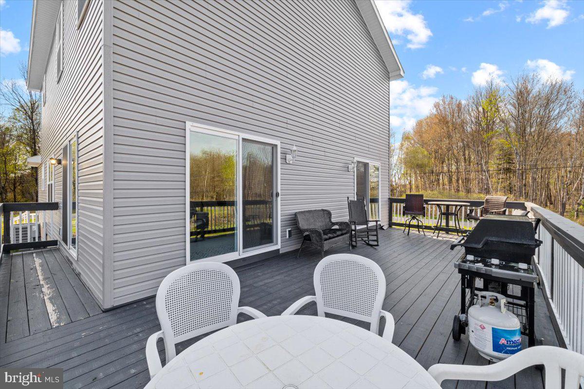 228 CRANBERRY DRIVE