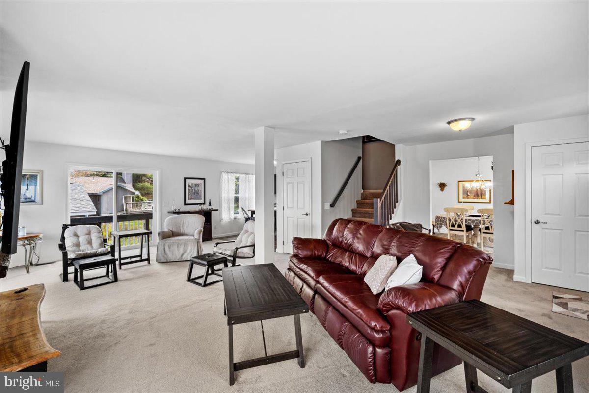 228 CRANBERRY DRIVE