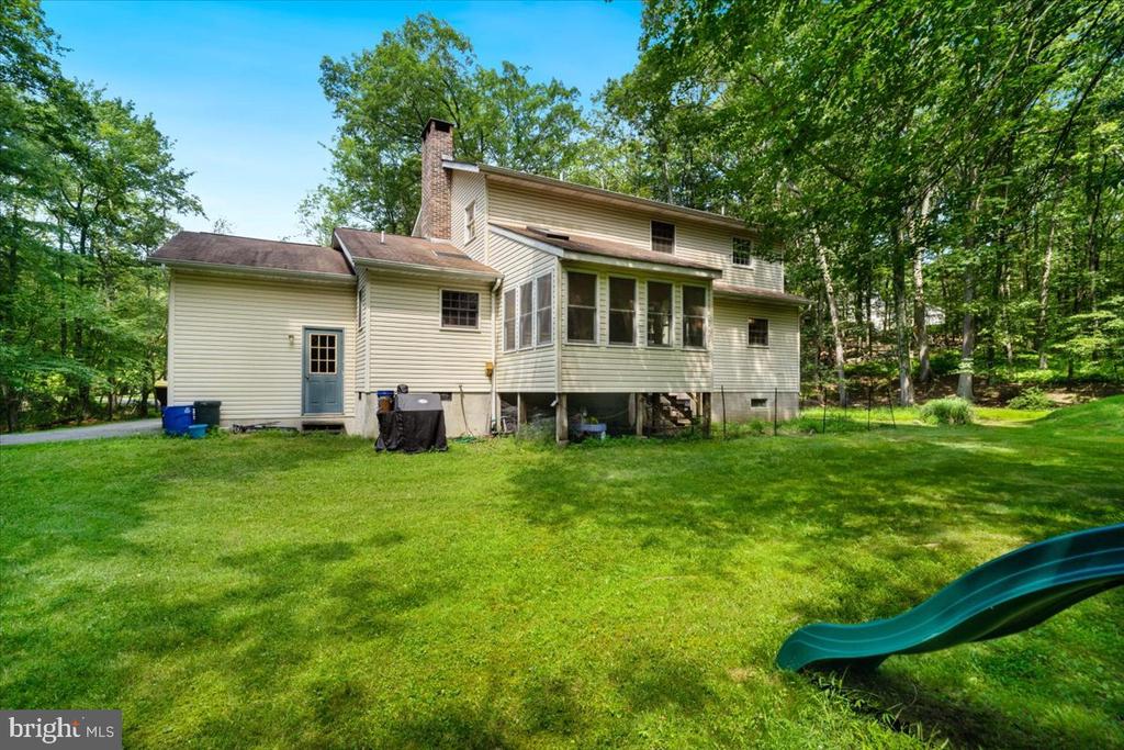 114 GREGORY COURT