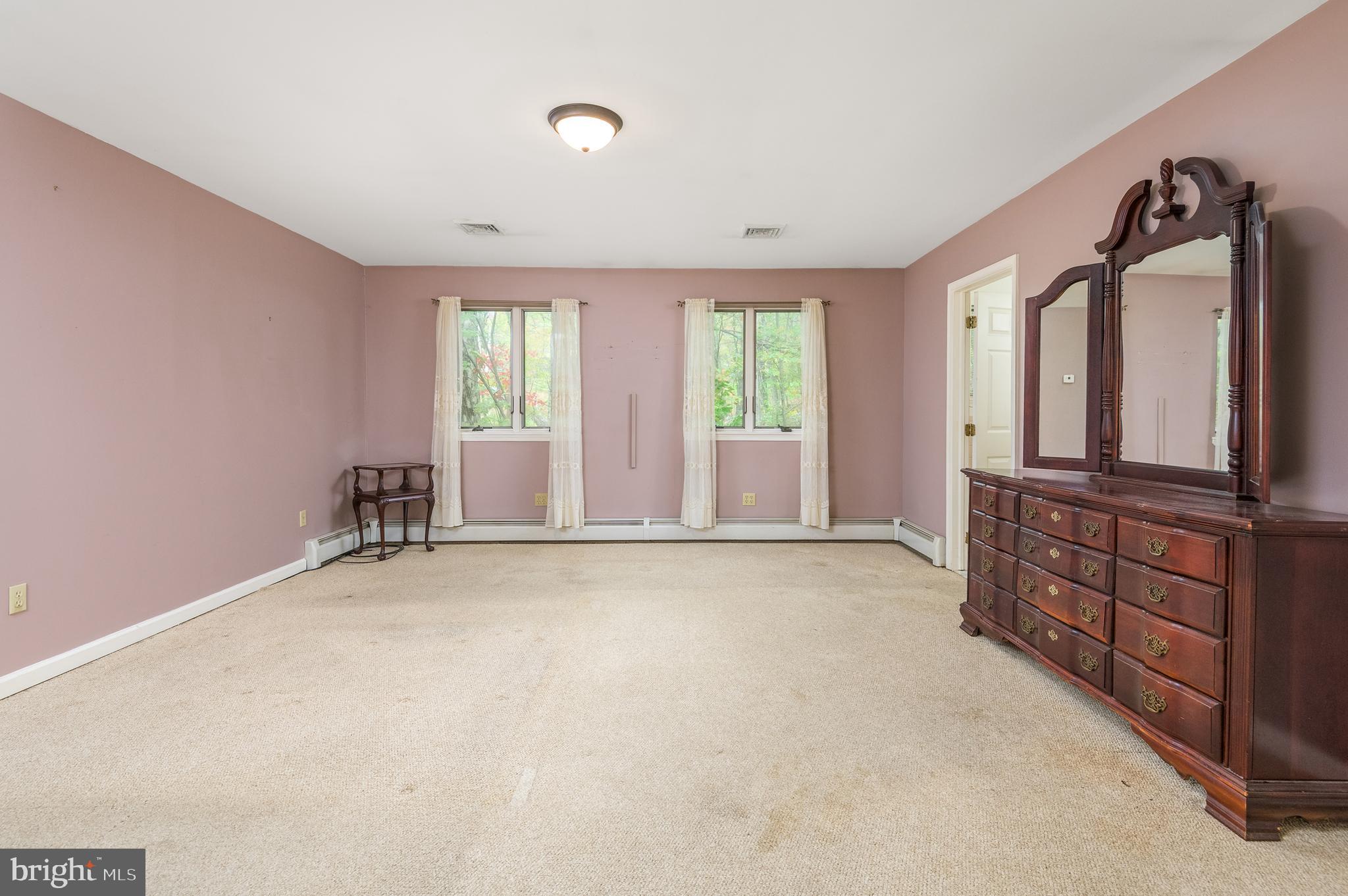 125 TALON DRIVE