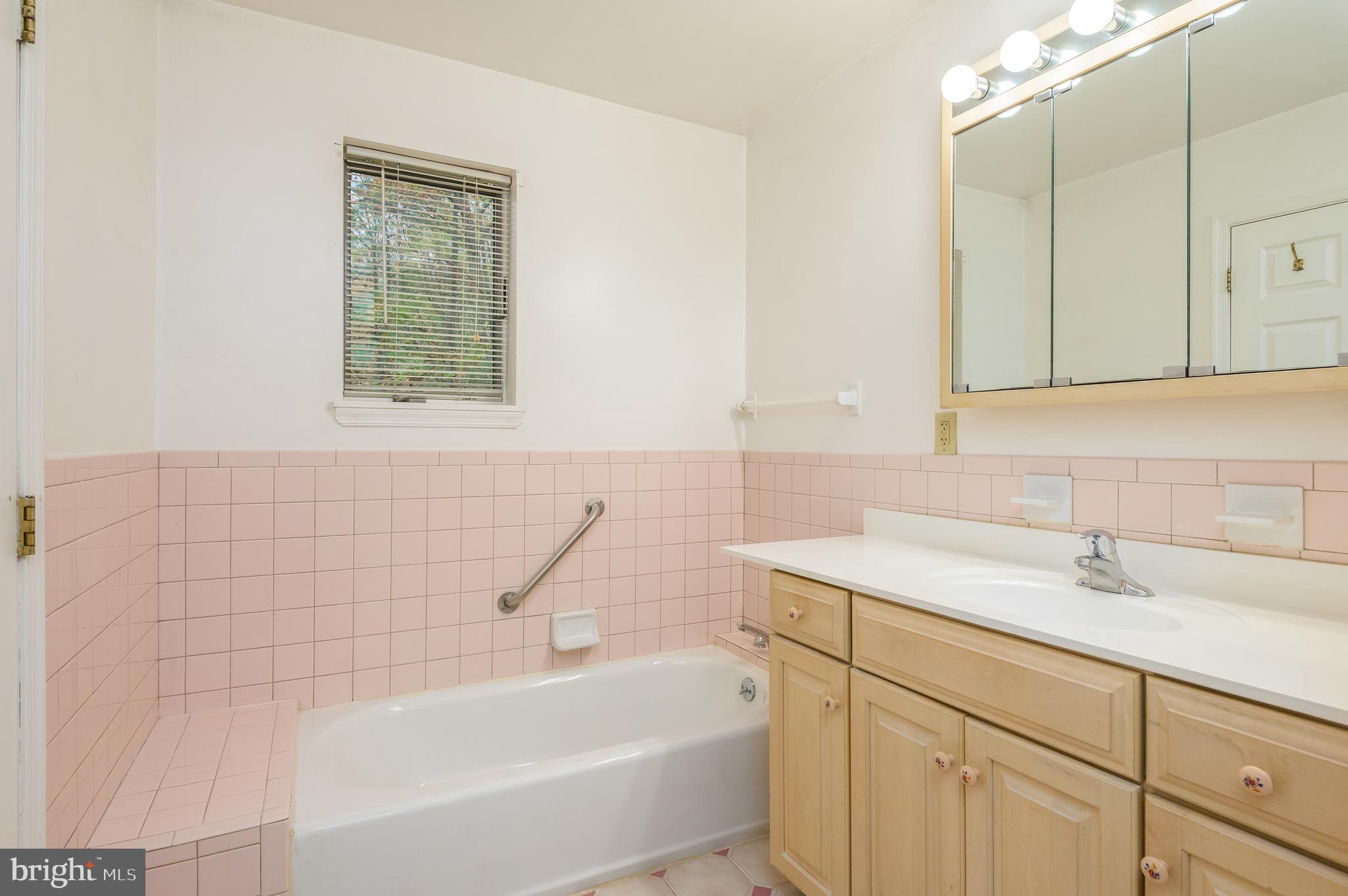 125 TALON DRIVE
