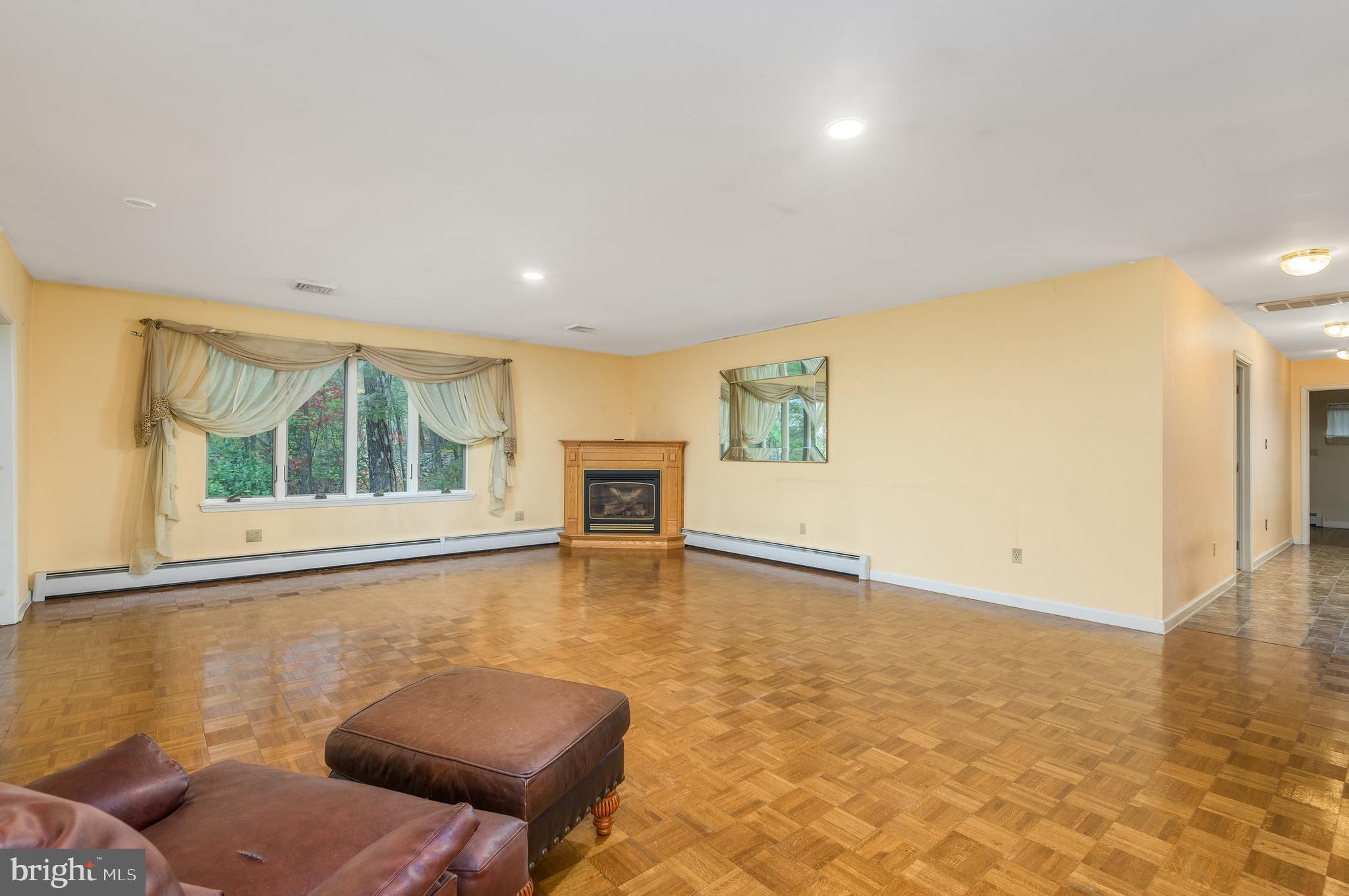 125 TALON DRIVE