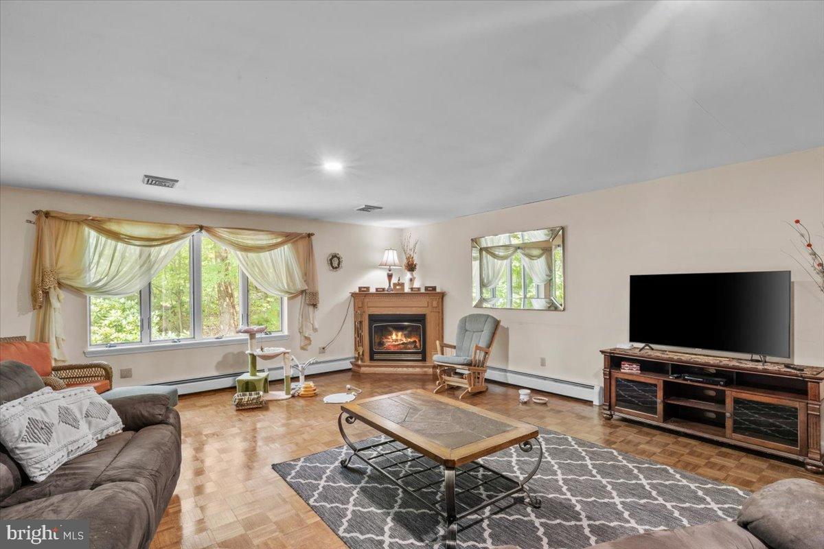 125 TALON DRIVE
