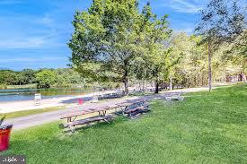 2914 FAIRHAVEN DRIVE