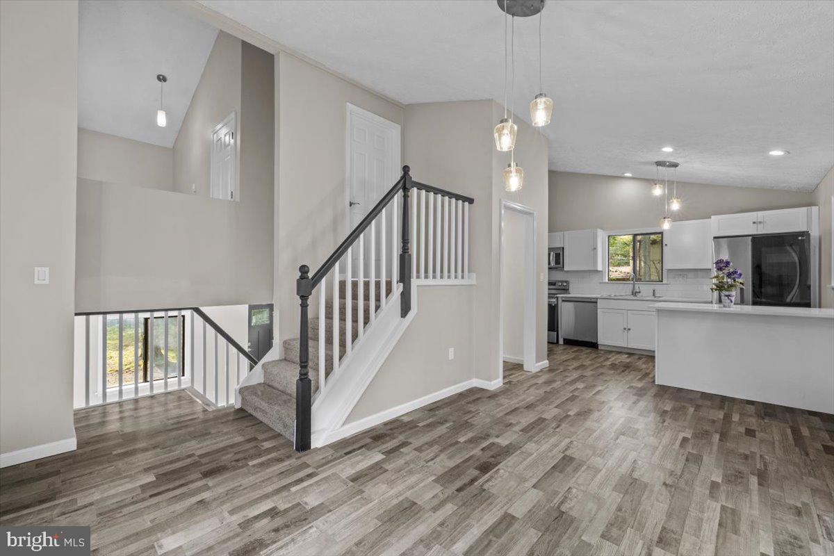 2914 FAIRHAVEN DRIVE