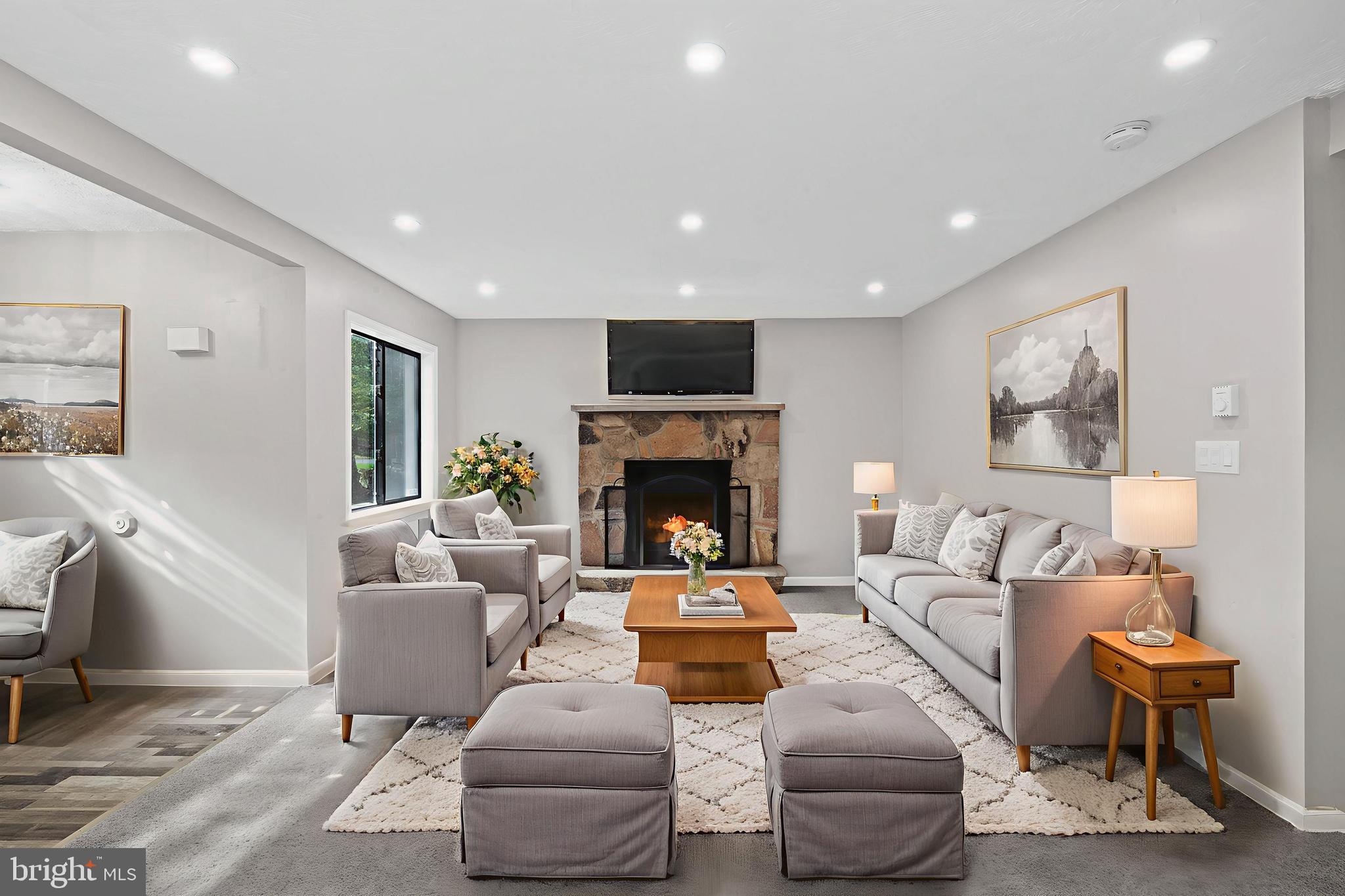 2914 FAIRHAVEN DRIVE