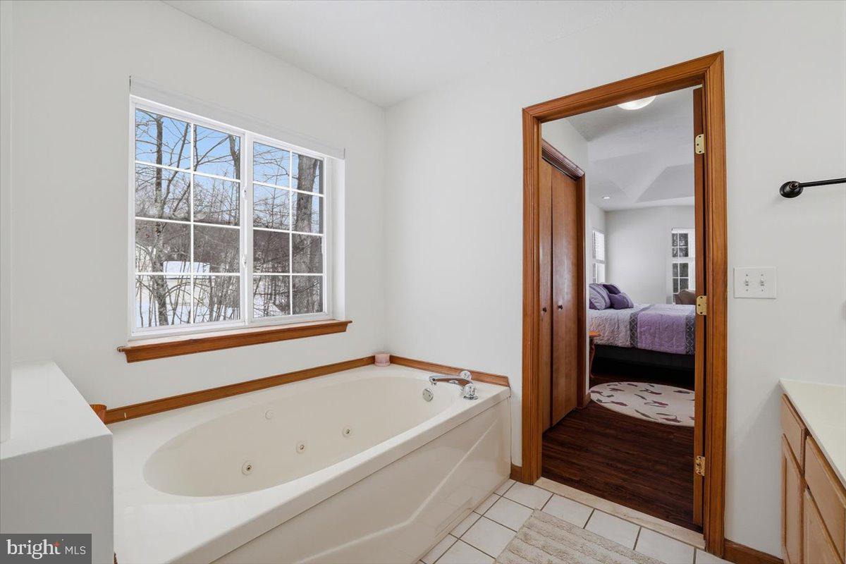 2130 SCARBOROUGH WAY