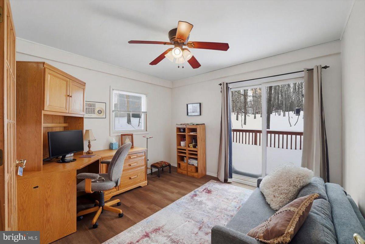 2130 SCARBOROUGH WAY