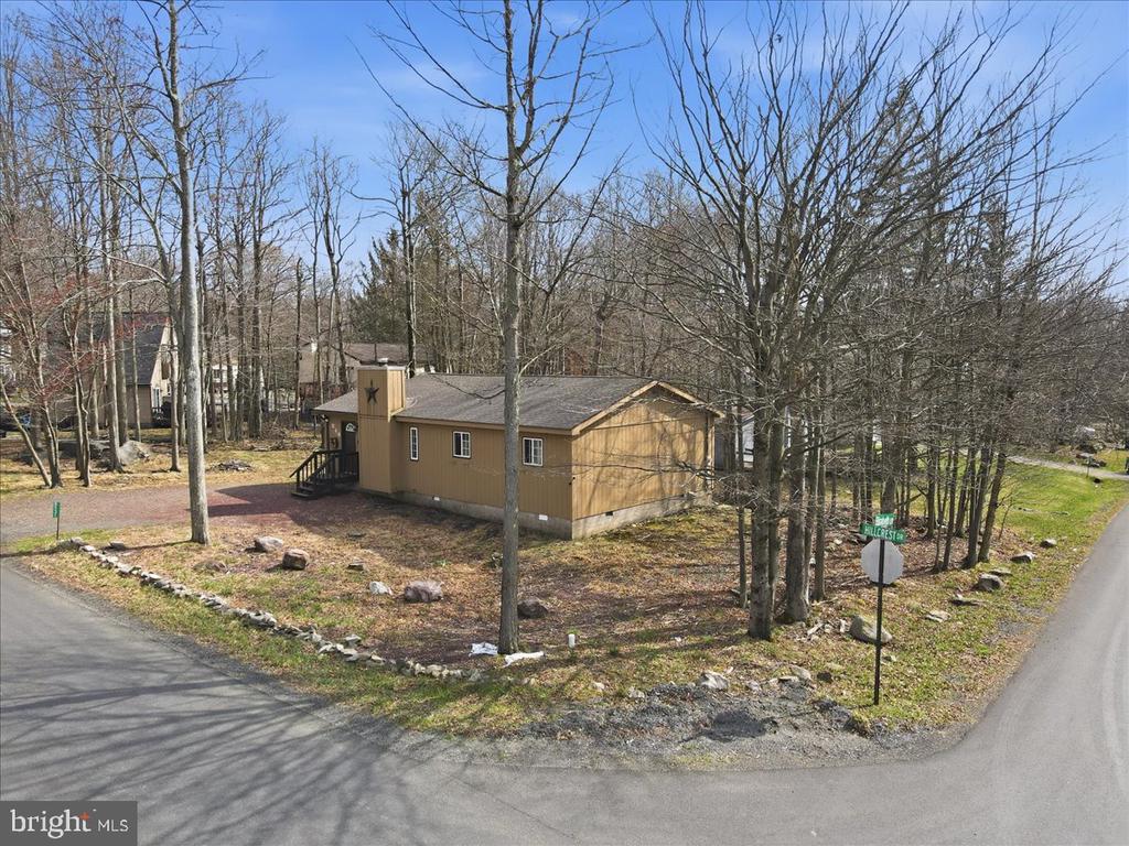 8531 HILLCREST DRIVE H49
