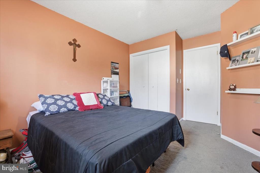 8531 HILLCREST DRIVE H49