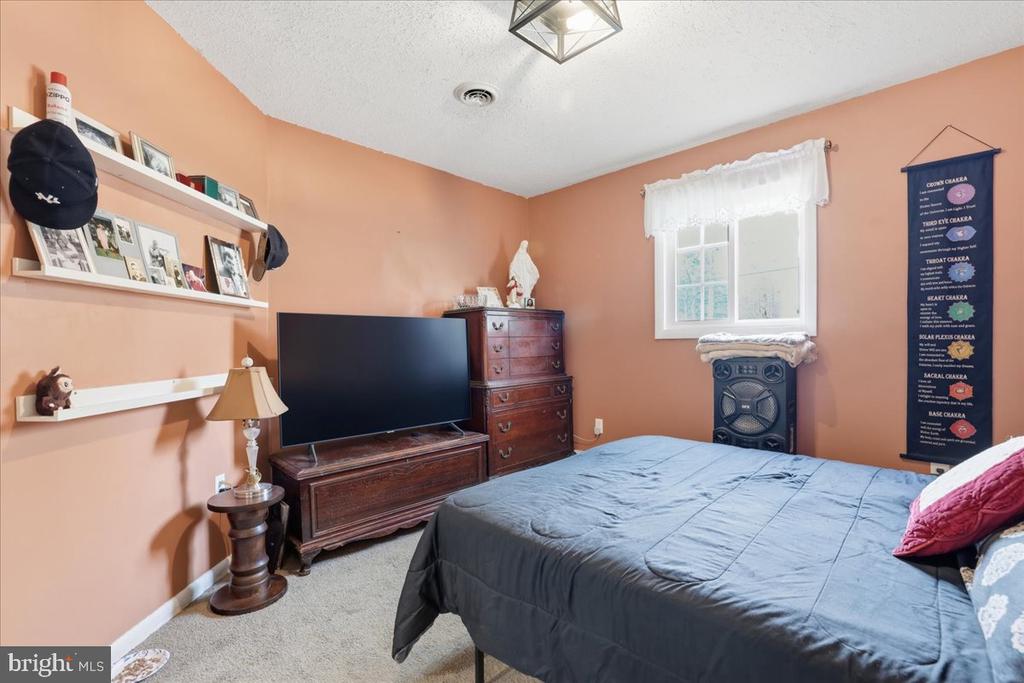 8531 HILLCREST DRIVE H49