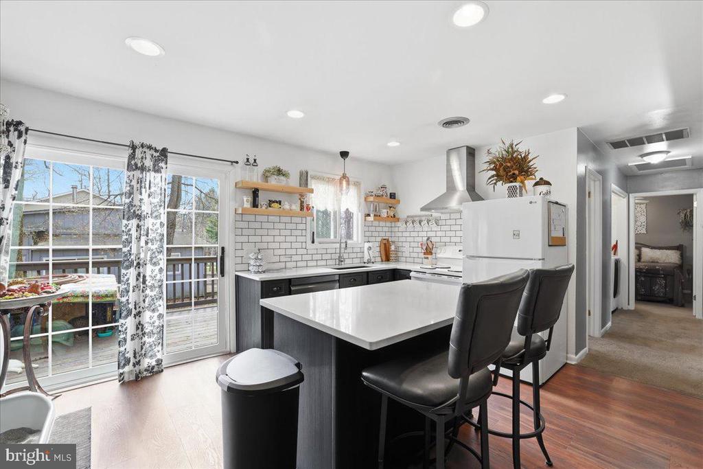 8531 HILLCREST DRIVE H49