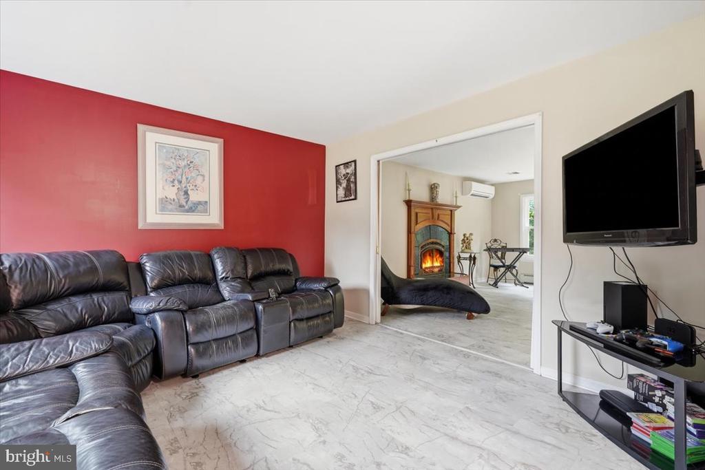 6144 STONY BROOK DRIVE