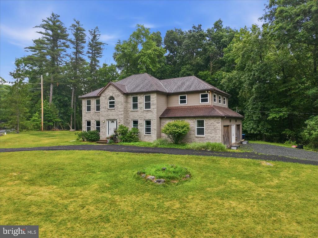 6144 STONY BROOK DRIVE