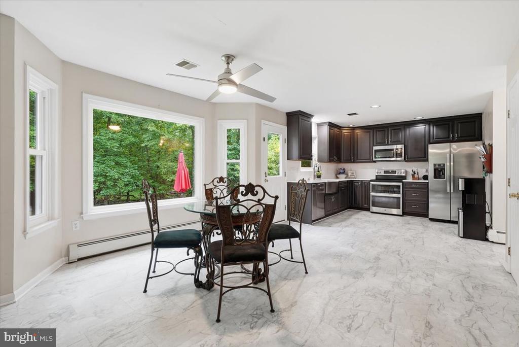 6144 STONY BROOK DRIVE