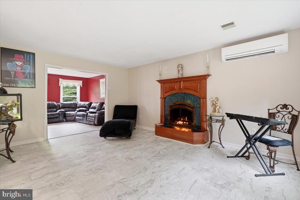 6144 STONY BROOK DRIVE