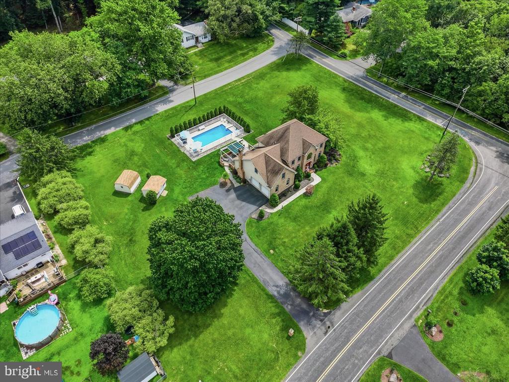 5401 SHELBROOKE DRIVE