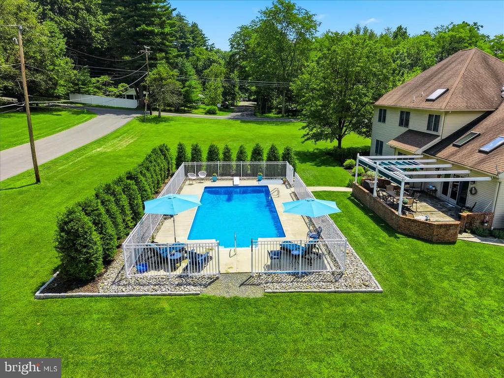 5401 SHELBROOKE DRIVE
